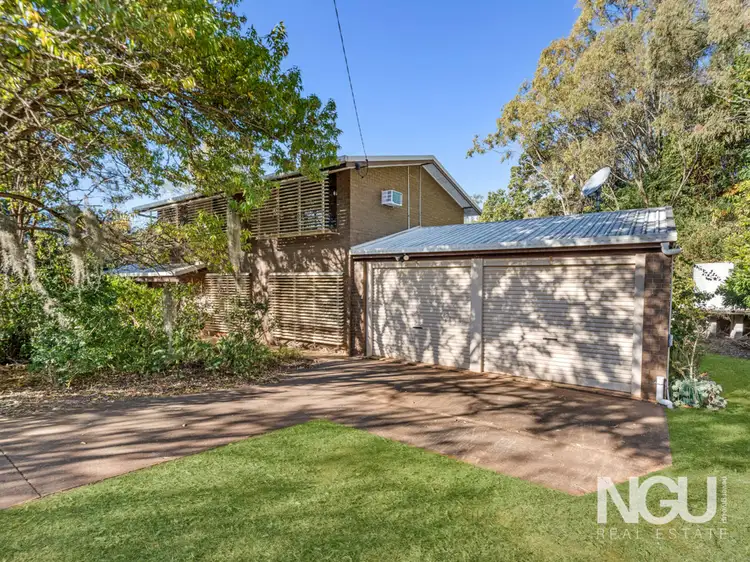 192 Lockyer View Road, Wivenhoe Pocket QLD 4306