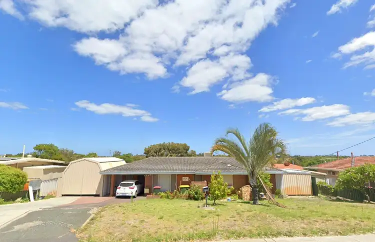 15 Oldfield Road, Girrawheen WA 6064