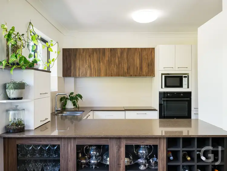 Third view of Homely apartment listing, 5/38 Norman Parade, Clayfield QLD 4011