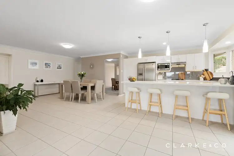 Fifth view of Homely house listing, 2 Julianne Close, Bolwarra Heights NSW 2320