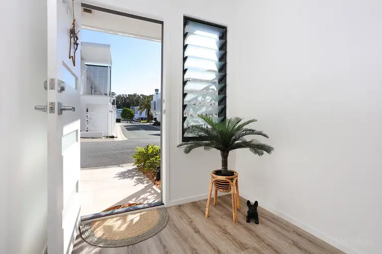 Sixth view of Homely townhouse listing, 17/4a Hansford Road, Coombabah QLD 4216