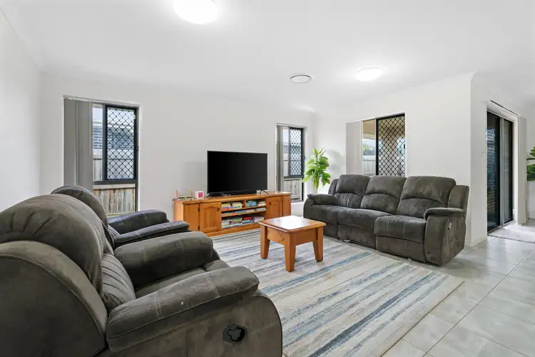 Fifth view of Homely house listing, 54 Seahaven Circuit, Pialba QLD 4655