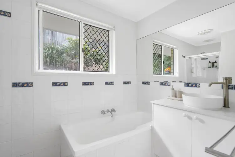 Sixth view of Homely unit listing, 2/44 Toorumbee Drive, Mooloolaba QLD 4557