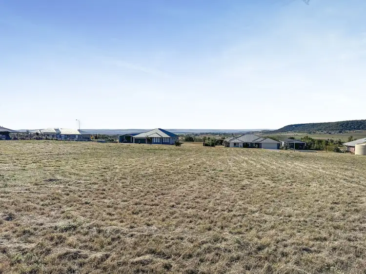 18 Southern Cross Drive, Kingsthorpe QLD 4400