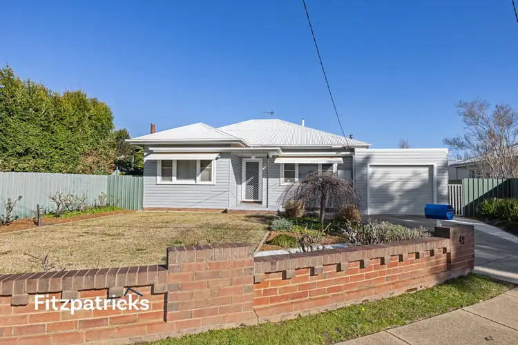42 Gormly Avenue, Wagga Wagga NSW 2650