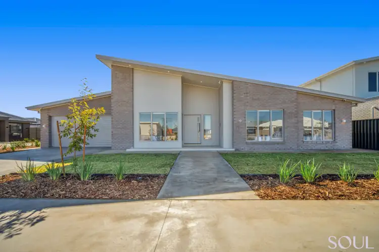 19 Maher Circuit, Griffith NSW 2680