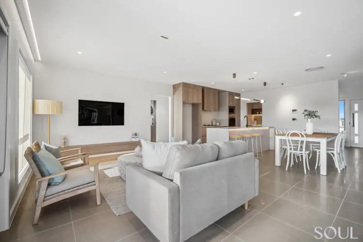 Sixth view of Homely house listing, 19 Maher Circuit, Griffith NSW 2680