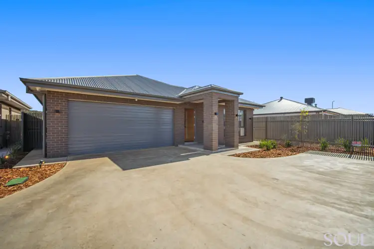 17 Maher Circuit, Griffith NSW 2680