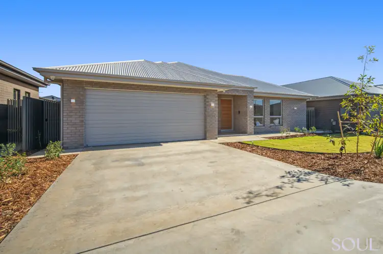 15 Maher Circuit, Griffith NSW 2680