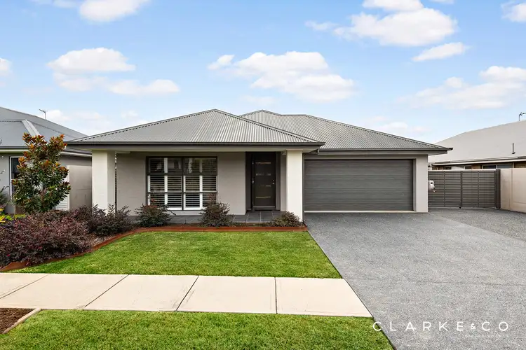 10 Dunnett Avenue, North Rothbury NSW 2335