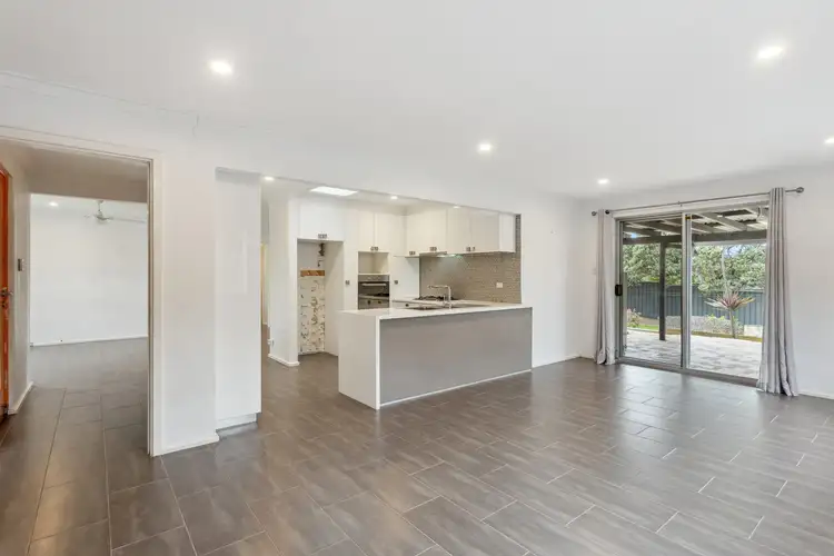 Sixth view of Homely house listing, 18 Buchanan Way, Padbury WA 6025