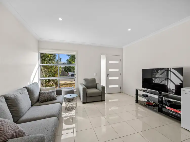 Sixth view of Homely townhouse listing, 5 Waterfern Way, Ripley QLD 4306