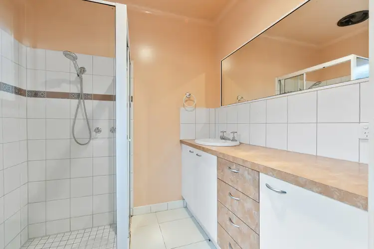 Sixth view of Homely house listing, 18 Broderick Road, Carrum Downs VIC 3201