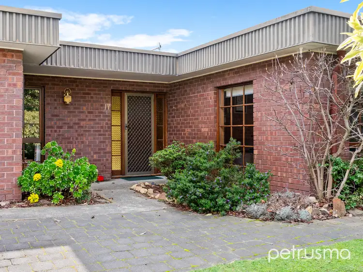 17 Leyden Avenue, Seven Mile Beach TAS 7170