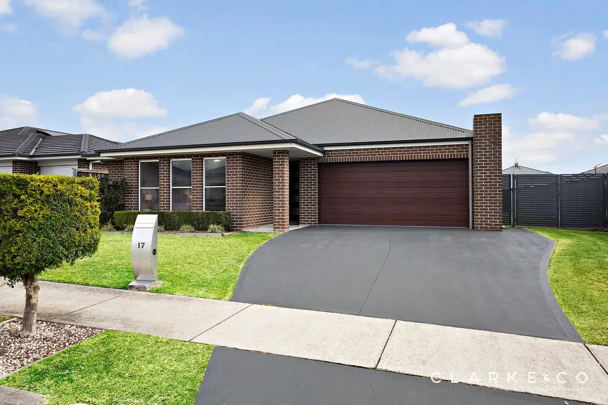 Main view of Homely house listing, 17 Skimmer Street, Chisholm NSW 2322