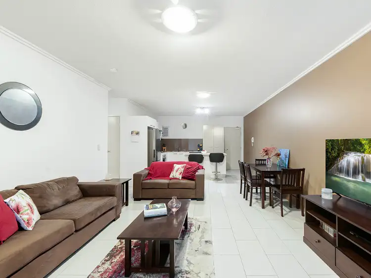 Fourth view of Homely apartment listing, 5/10 Lynne Grove Avenue, Corinda QLD 4075