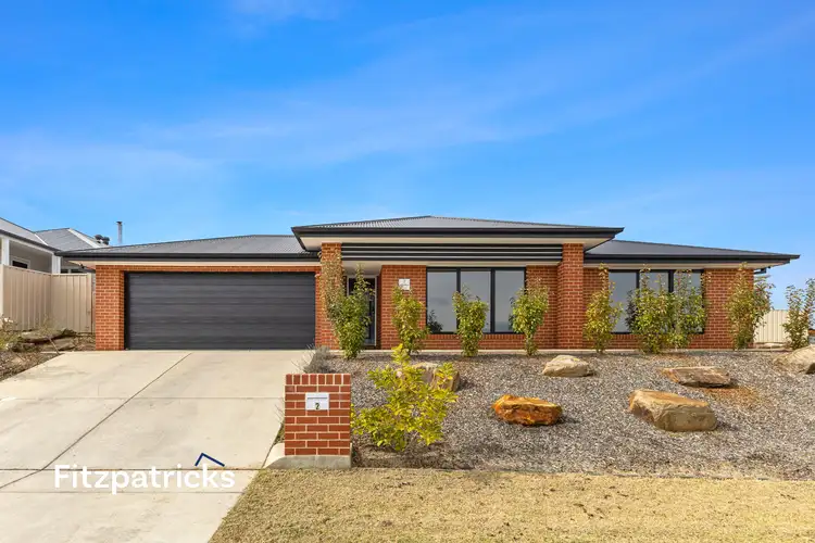 2 Lallal Place, Gobbagombalin NSW 2650