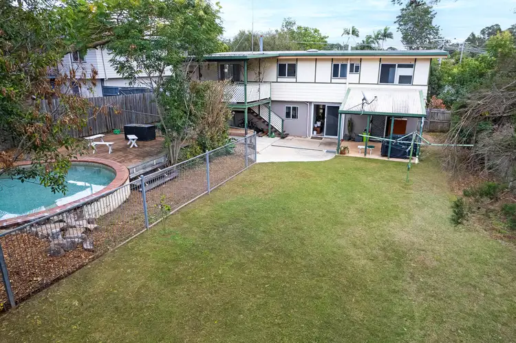 31 Melinda Court, Kallangur QLD 4503