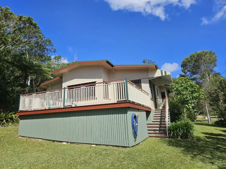 31 Lennox Crescent
