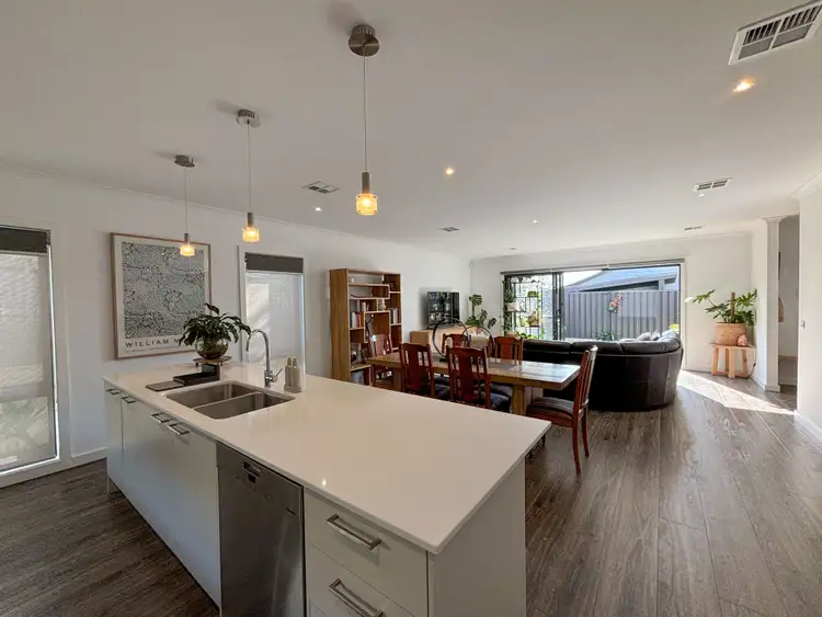 Fifth view of Homely house listing, 2/3 Macedon Avenue, Dromana VIC 3936