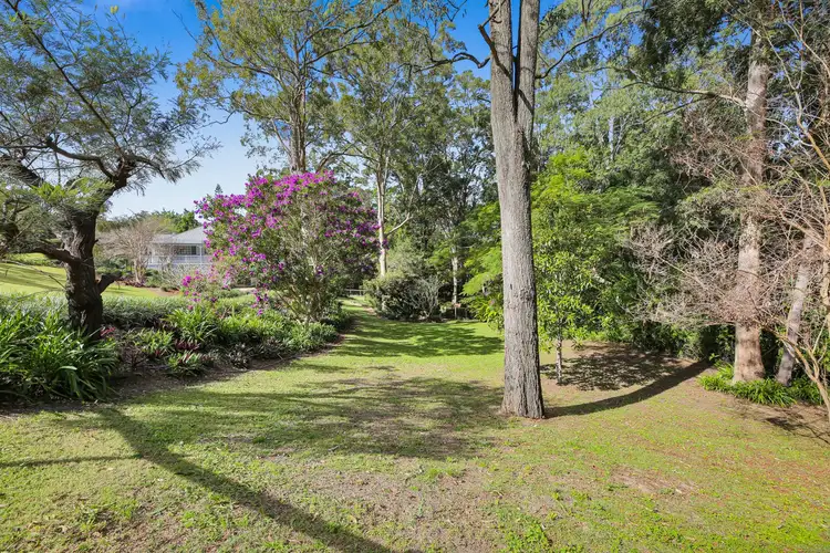 11 Wisteria Court, Tallebudgera Valley QLD 4228