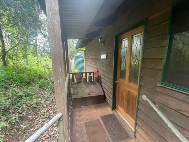 84 Palmtree Road