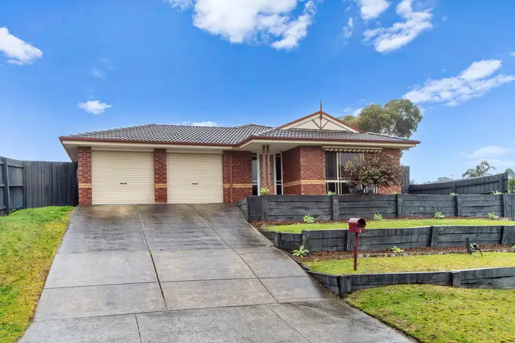 Second view of Homely house listing, 2 Windella Grove, Skye VIC 3977