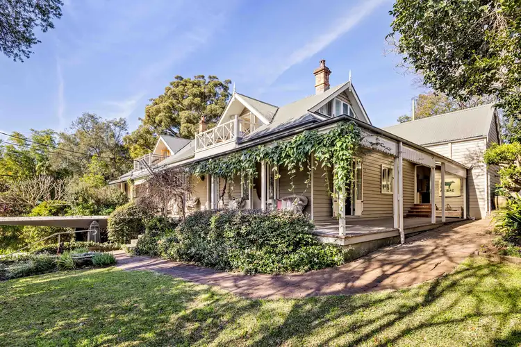 10 Duke Place, Balmain East NSW 2041