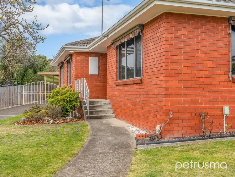 Second view of Homely house listing, 33 Siandra Crescent, Geilston Bay TAS 7015