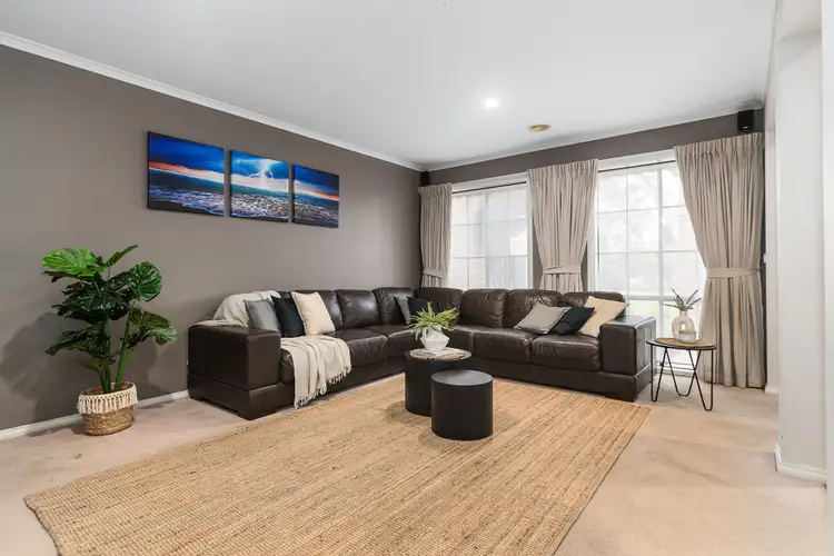 Fifth view of Homely house listing, 8 Arlene Drive, Skye VIC 3977
