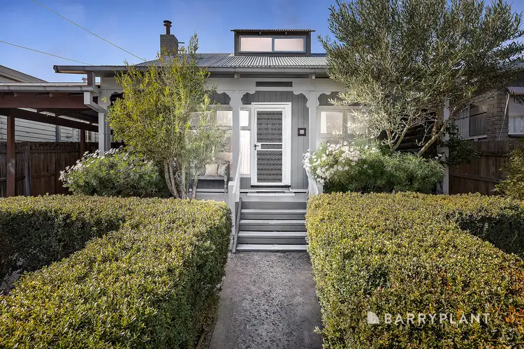 43 Seventh Avenue, Rosebud VIC 3939