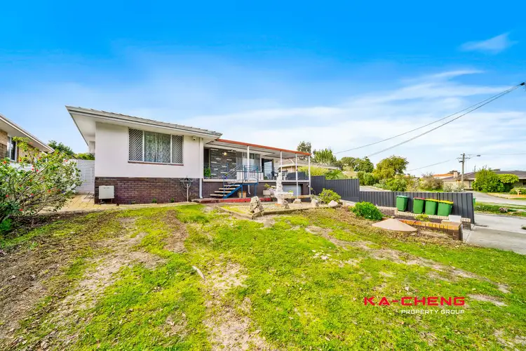 24 Waltham Way, Morley WA 6062