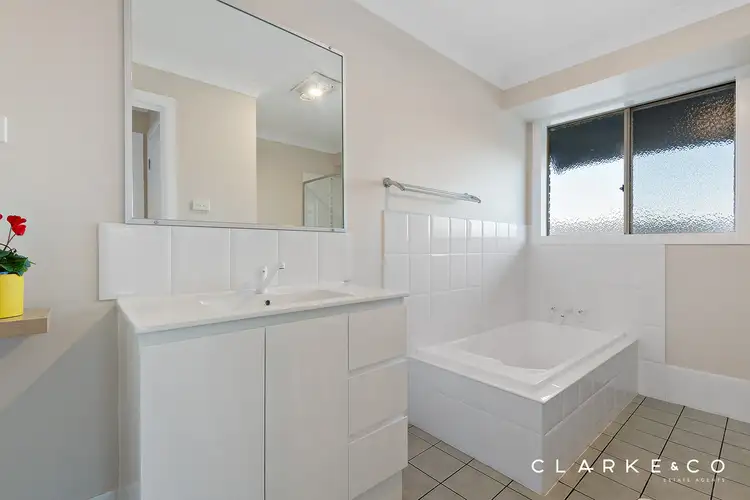 Fifth view of Homely house listing, 2/32 Clayton Crescent, Rutherford NSW 2320