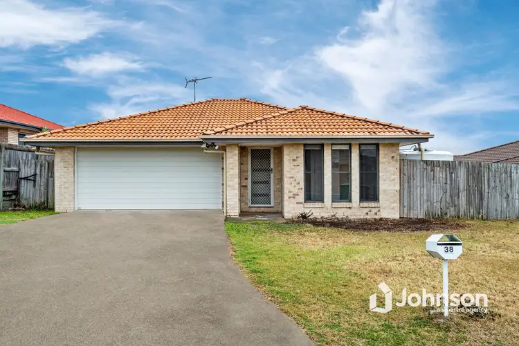 38 Peregrine Drive, Lowood QLD 4311