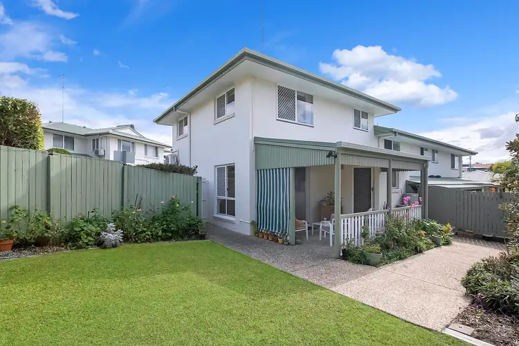 3/16 Hill Crescent, Carina Heights QLD 4152