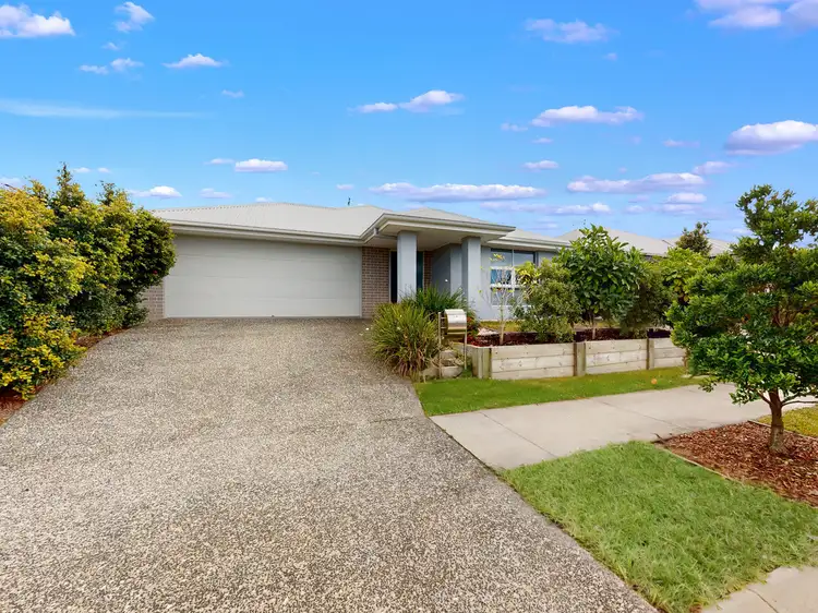 4 Philip Lane, Nirimba QLD 4551