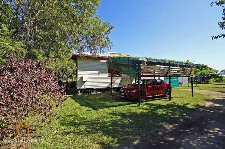 17 Dickson Street, Mareeba QLD 4880