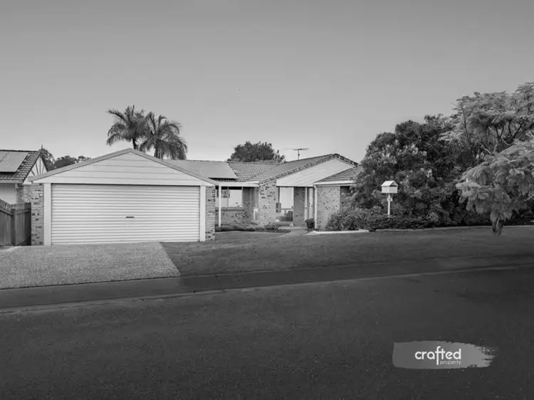 16 Virosa Court, Regents Park QLD 4118
