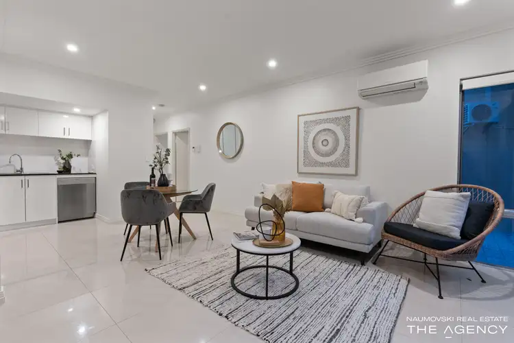 1/10 Peppering Way, Westminster WA 6061