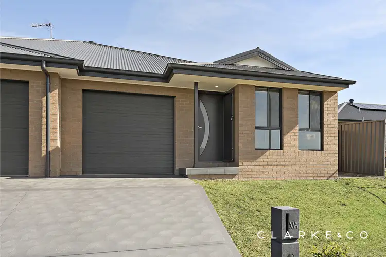2/37 Avocet Street, Aberglasslyn NSW 2320
