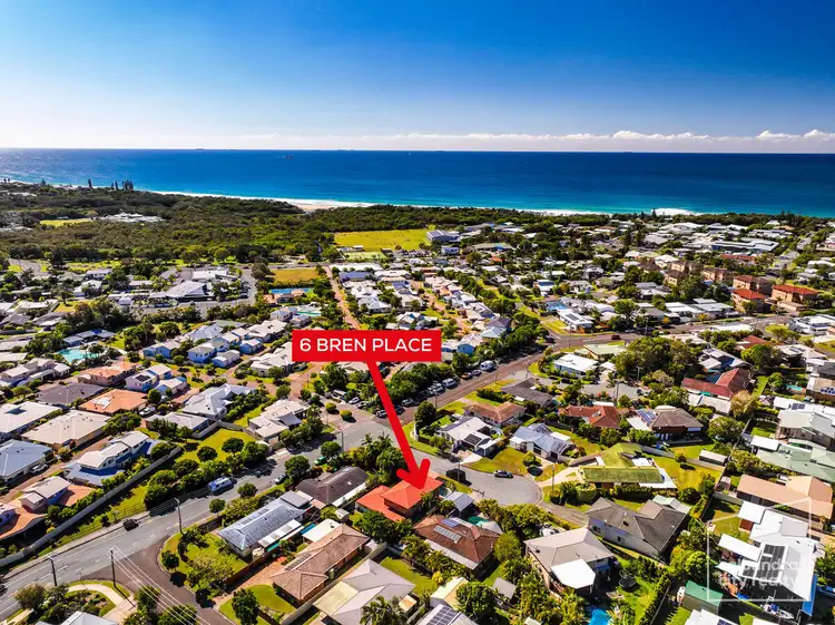 6 Bren Place, Battery Hill QLD 4551