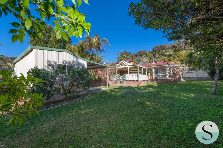 Fourth view of Homely house listing, 4 Palm Tree Crescent, Caves Beach NSW 2281