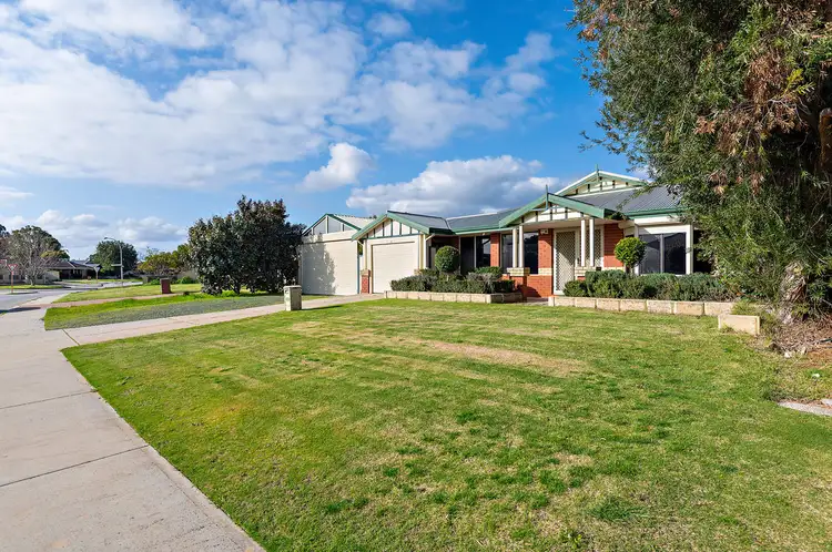 57 Ralphs Street, Seville Grove WA 6112