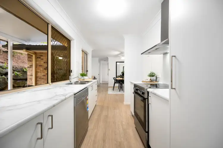 Sixth view of Homely house listing, 16 Pinemount Crescent, Oxenford QLD 4210