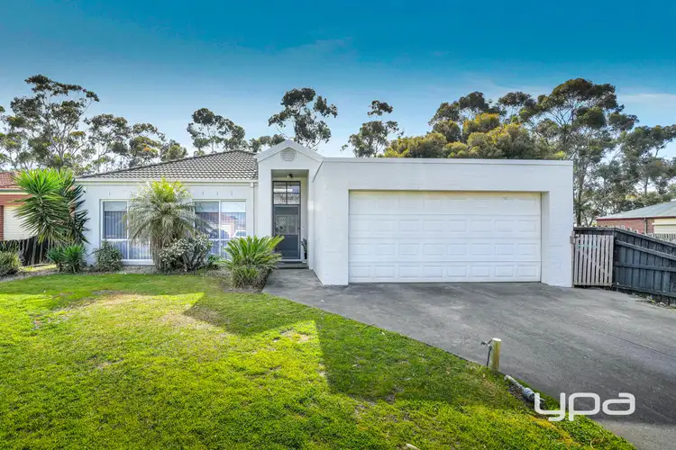 20 Kingsford Way, Roxburgh Park VIC 3064
