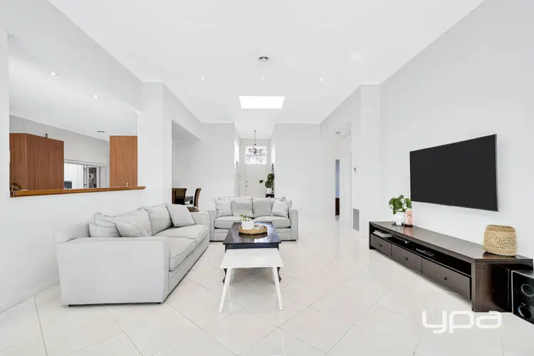 Seventh view of Homely house listing, 20 Kingsford Way, Roxburgh Park VIC 3064
