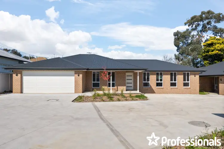 16a Russell Street, Bathurst NSW 2795