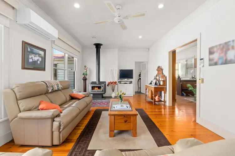 Fifth view of Homely house listing, 186-188 Cunninghame Street, Sale VIC 3850