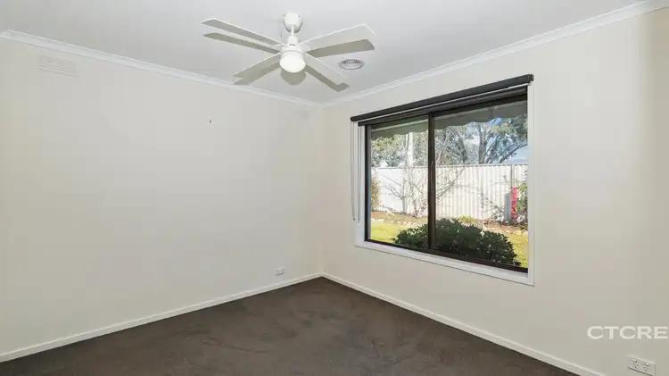 Fifth view of Homely house listing, 11 Lindsay Crt, Wy Yung VIC 3875