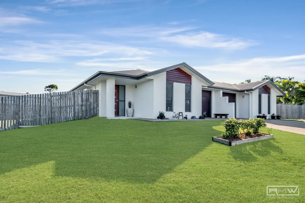 Main view of Homely semi-detached listing, 2/24 Constellation Drive, Rosslyn QLD 4703